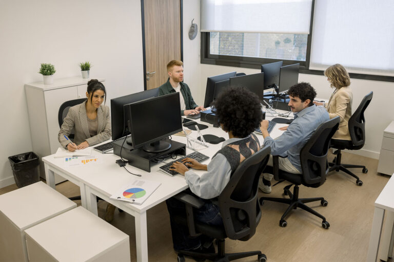 badosante-elettricista-servizio-impianto-reti-e-comunicazione-4