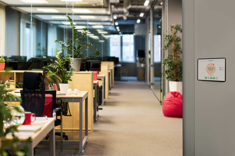 badosante-elettricista-servizio-domotica-aziendale