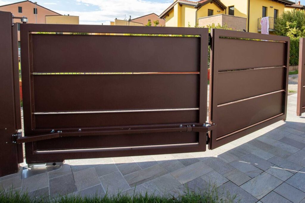 Automazioni Roger Technology - Cancello automatico con bracci - elettricista BadoSante, Piove di Sacco, Padova